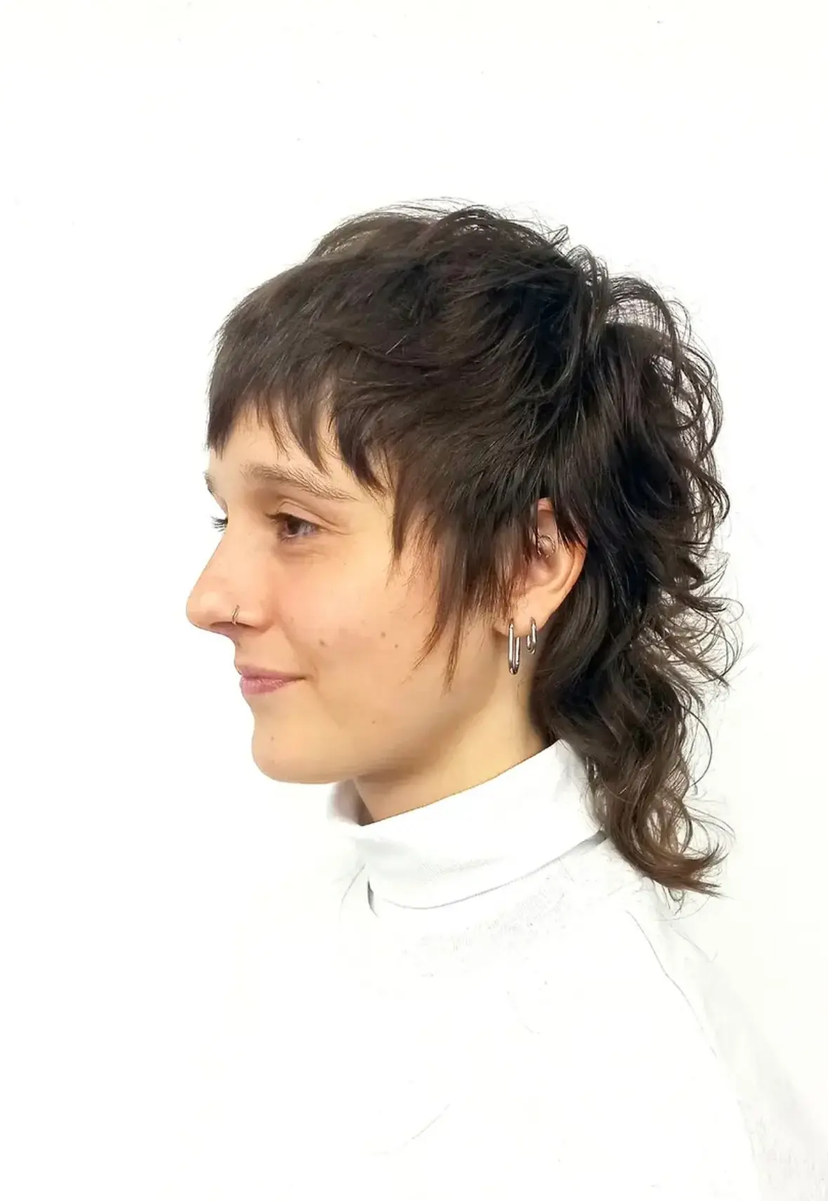 Shaggy Mullet mit stark gestufter Textur, Profilansicht